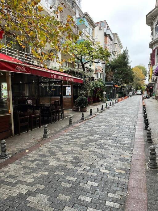 House In The Center Of Kadikoy Lejlighed Istanbul Eksteriør billede